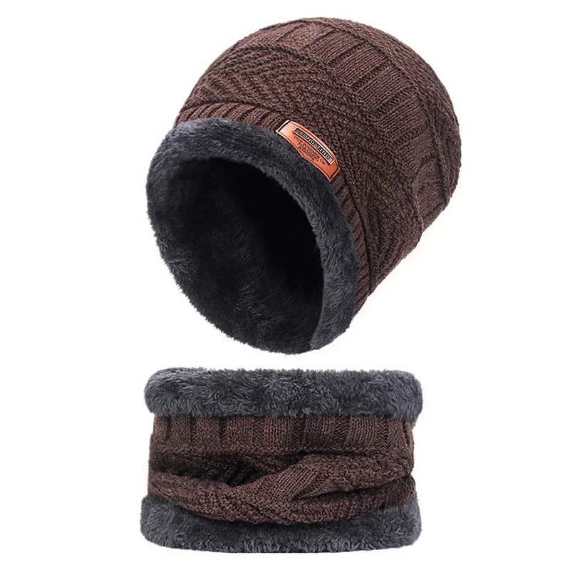 GORRO DE INVIERNO CON CUELLERA