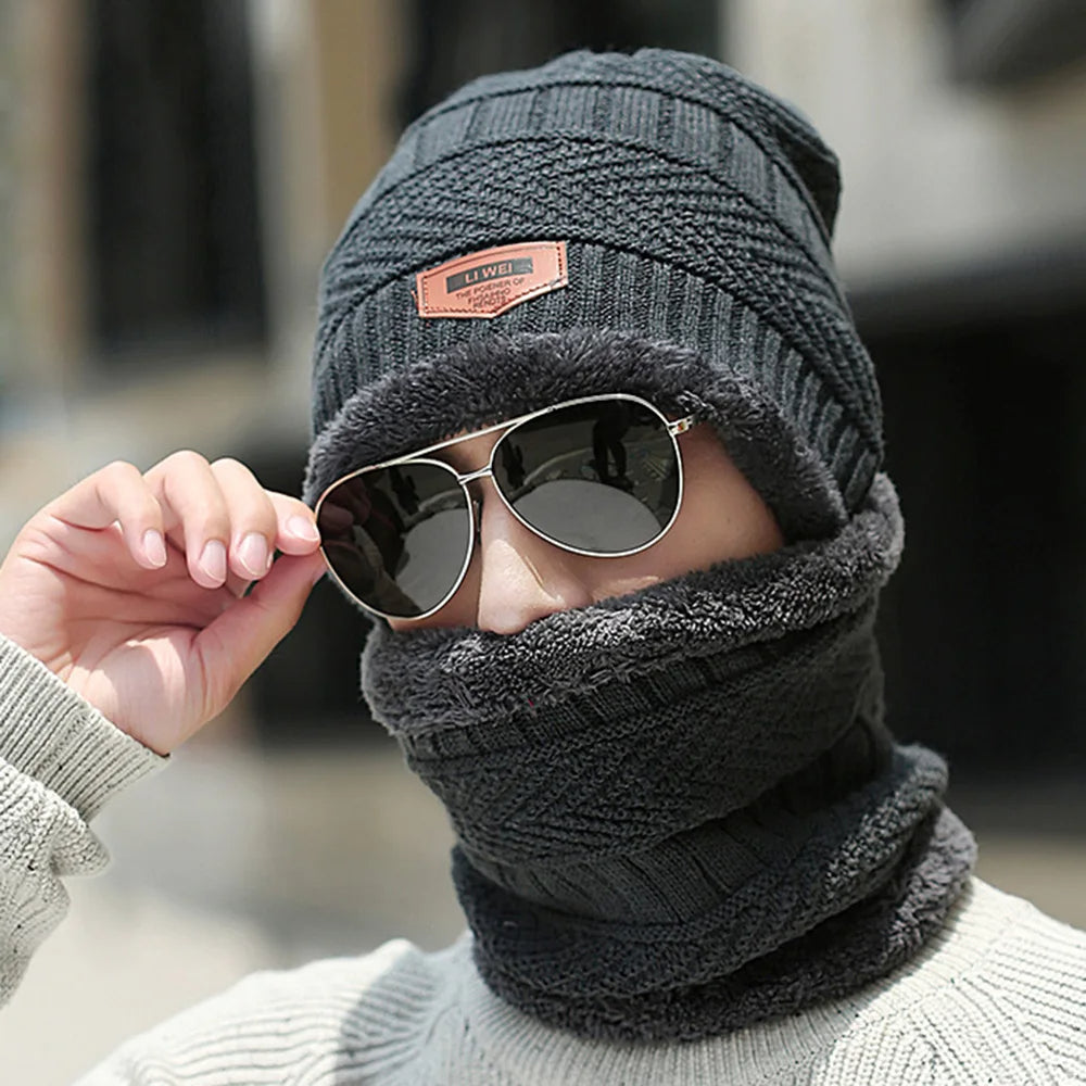 GORRO DE INVIERNO CON CUELLERA