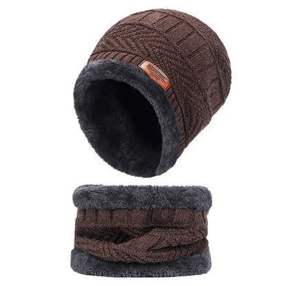 GORRO DE INVIERNO CON CUELLERA
